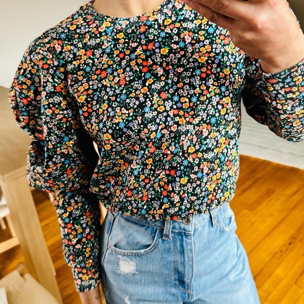 Zara Floral Puff Sleeve‎ Sweater